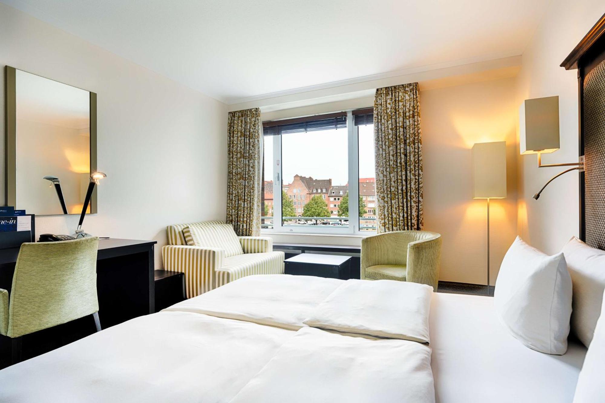 Radisson Blu Senator Hotel, Luebeck Exterior photo